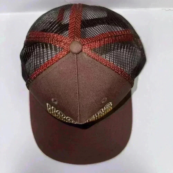 Hooters Brown & Orange Snapback Hat One Size & Adjustable - Picture 3 of 8